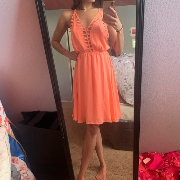 Neon peach cut out dress - Picture 1 of 3